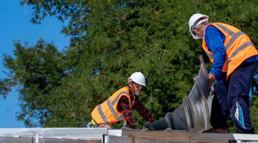 Professional Flat Roofing Installation in Saint Elmo, AL